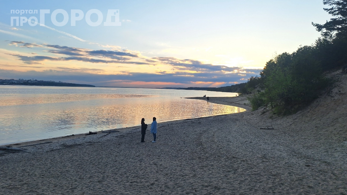 Море ещё ледяное, а туристы уже прут: почему весна — лучшее время для поездки в Абхазию