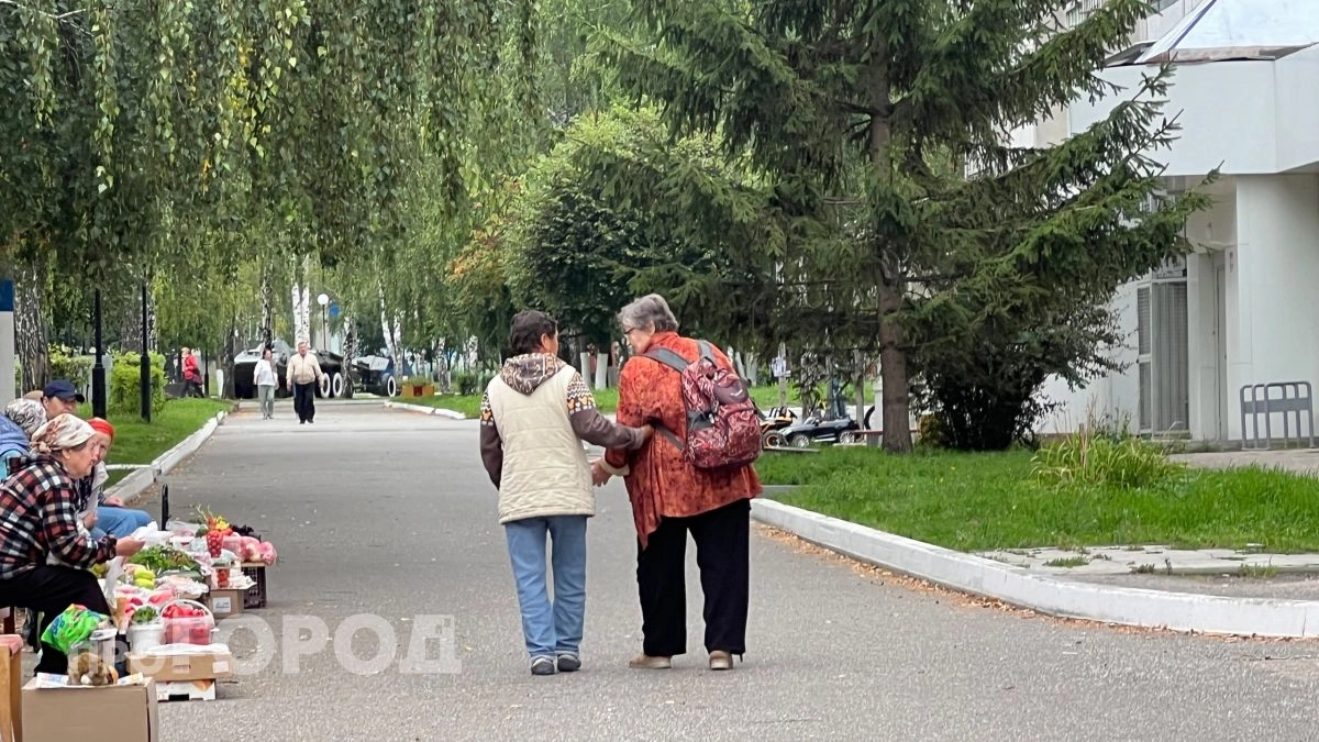 Июньский сюрприз для пенсионеров: в Госдуме определили, кому повысят выплаты с первого дня лета -  списки по годам