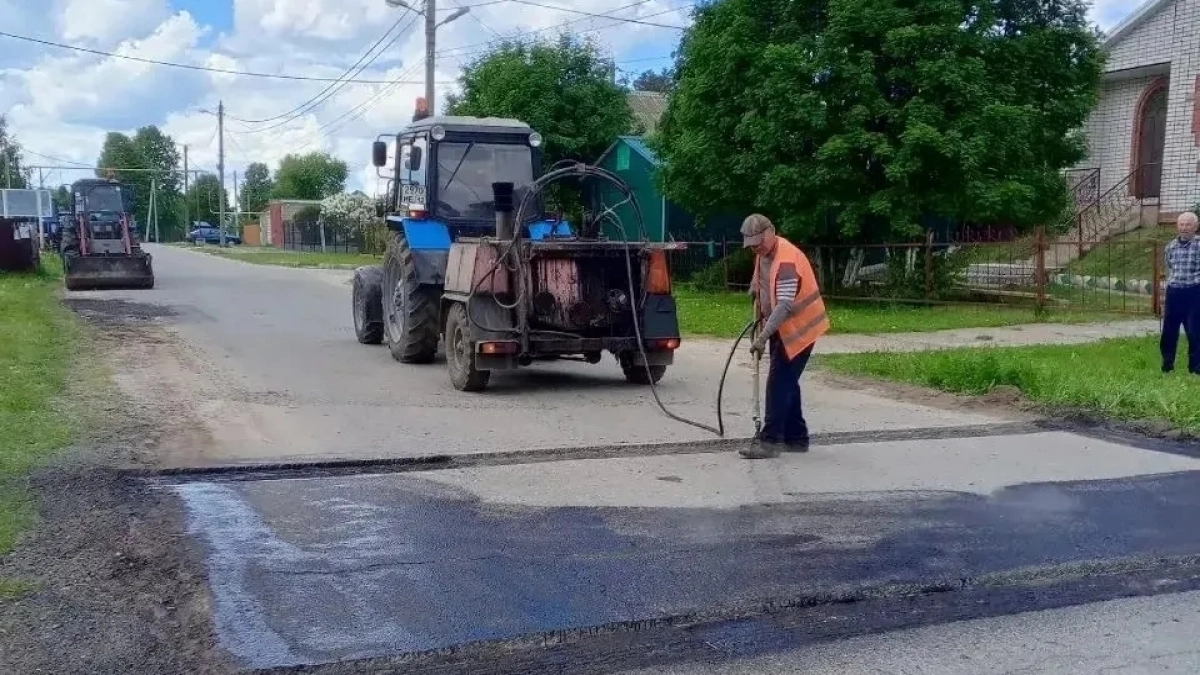 Площадки под остановки заасфальтировали на пяти улицах Йошкар-Олы