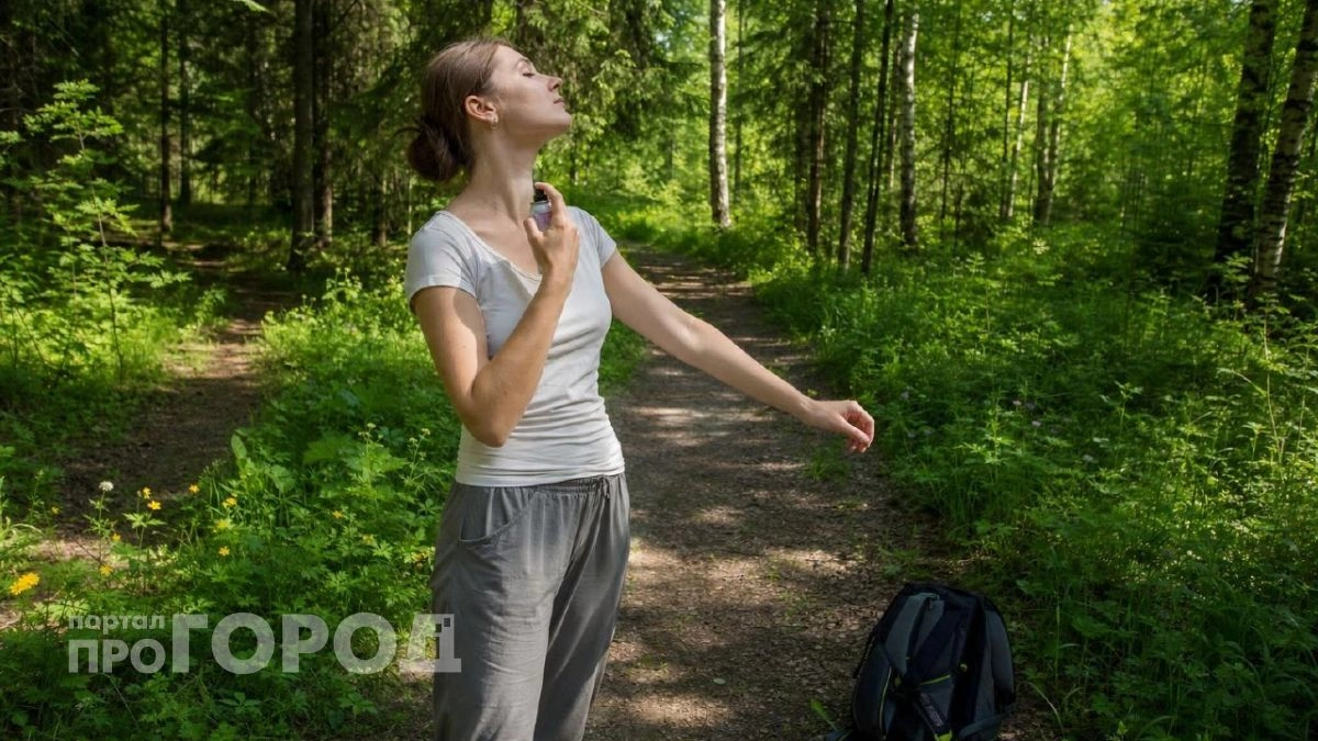 Клещи не подойдут даже на метр: средство, которое защищает лучше любого дорогого баллончика