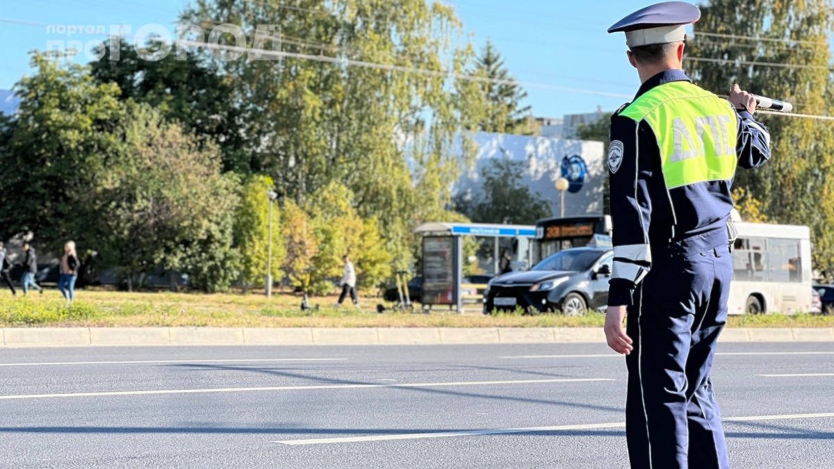 4 типа машин, которые инспекторы тормозят чаще остальных: проверьте, не ваша ли стоит в этом списке