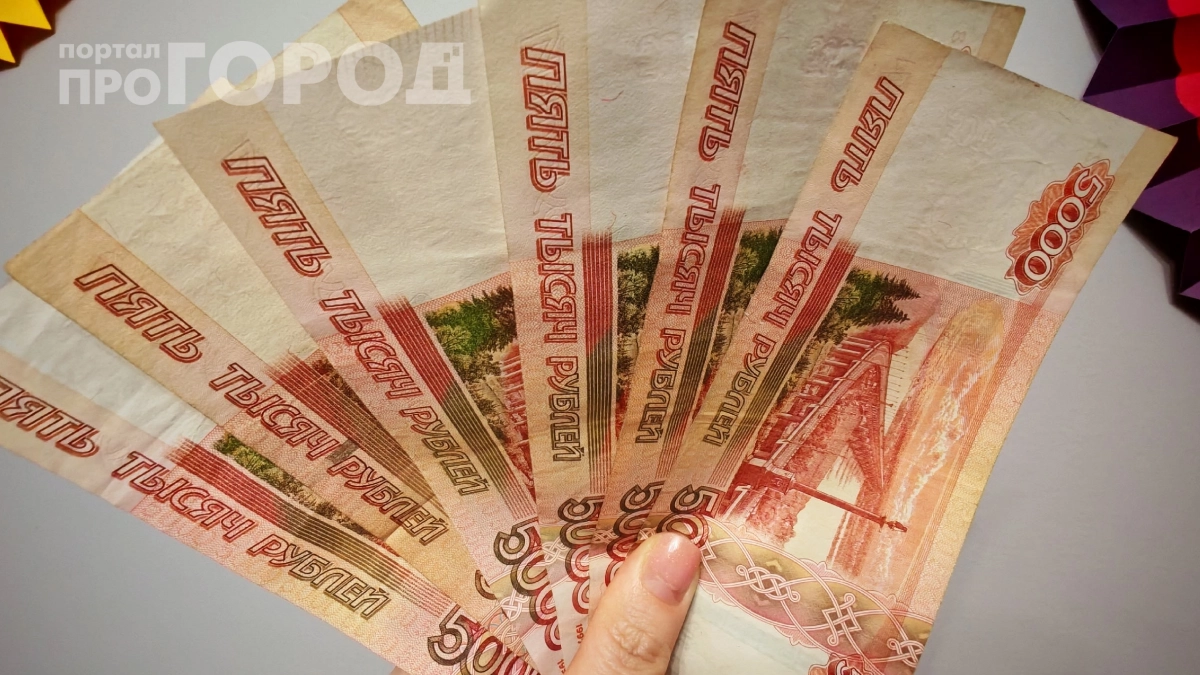 Работающие пенсионеры ликуют: кто получит дополнительные деньги с 1 августа