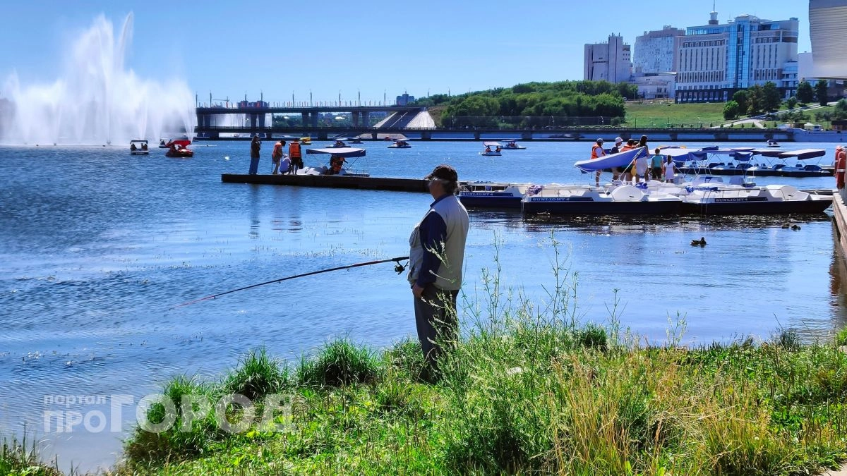 В Чебоксарском водохранилище официально отменили запрет на рыбалку