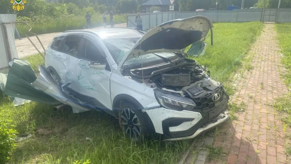 Нетрезвый водитель "Весты" поехал на встречку и погубил 20-летнего байкера в Килемарах