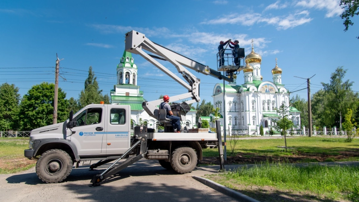 Пешеходы на Йывана Кырли будут ходить под 37 новыми фонарями