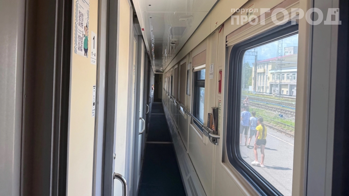 Завтрак только по расписанию: как новые правила РЖД превратили купе в вагон‑ресторан