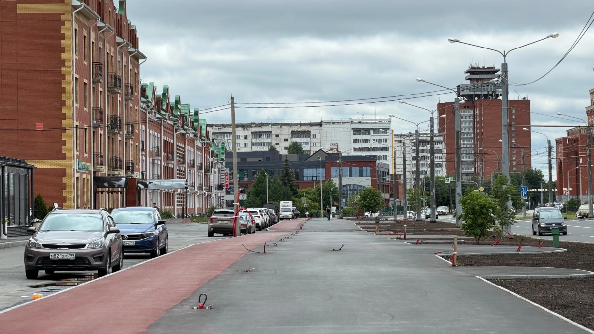 Скамейки и кустарники появятся на центральном проспекте Йошкар-Олы