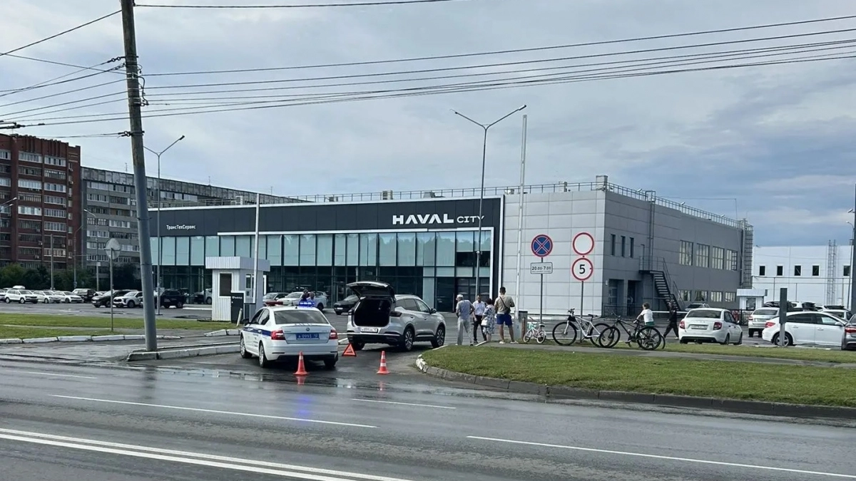 В ребенка на велосипеде влетела иномарка в Йошкар-Оле