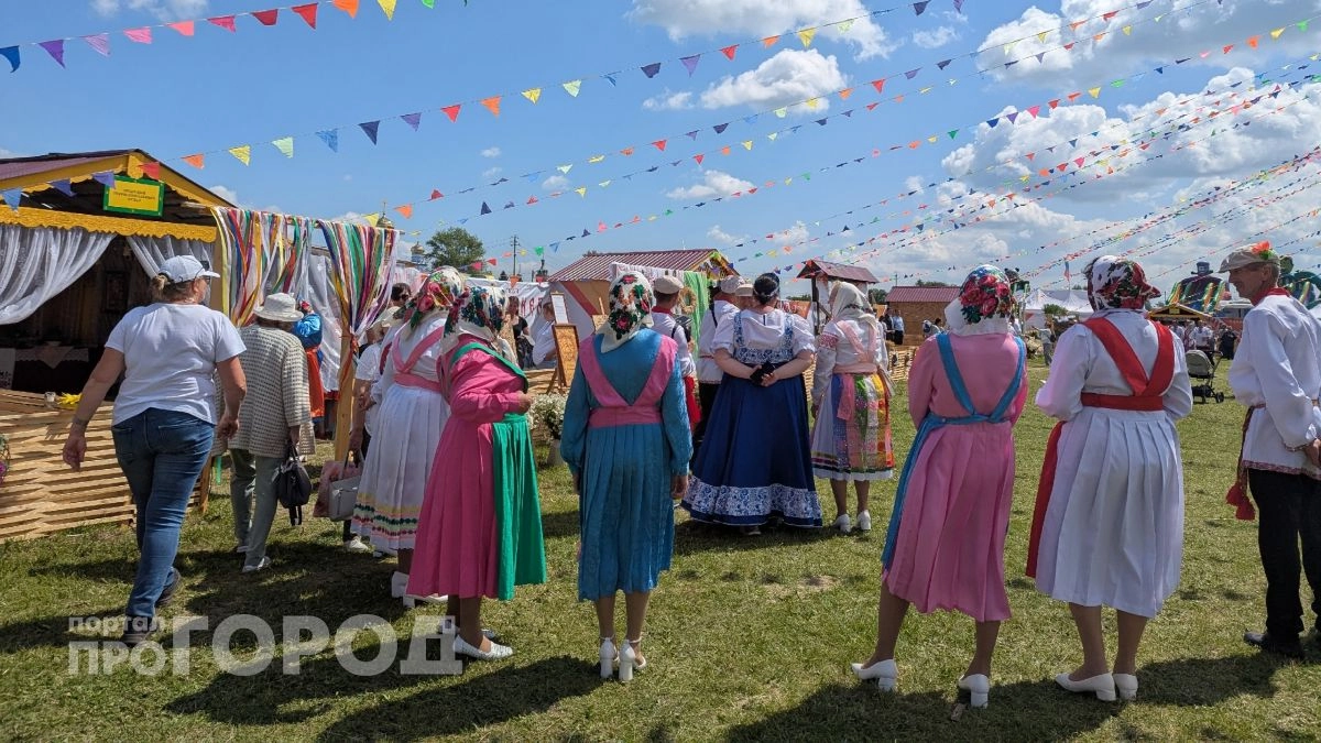 На ярмарке в Звенигово торговали опасными цыплятами и утятами