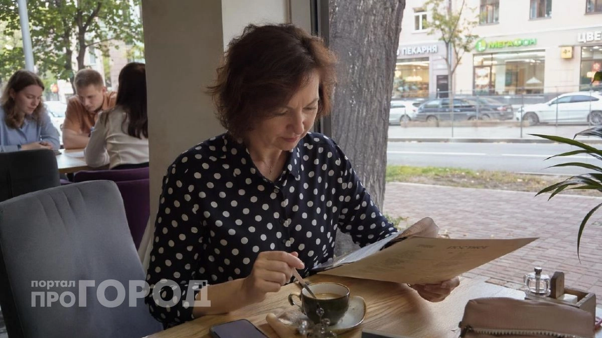 Нужны ли мужчины женщине после 45: жесткий, но честный ответ психолога