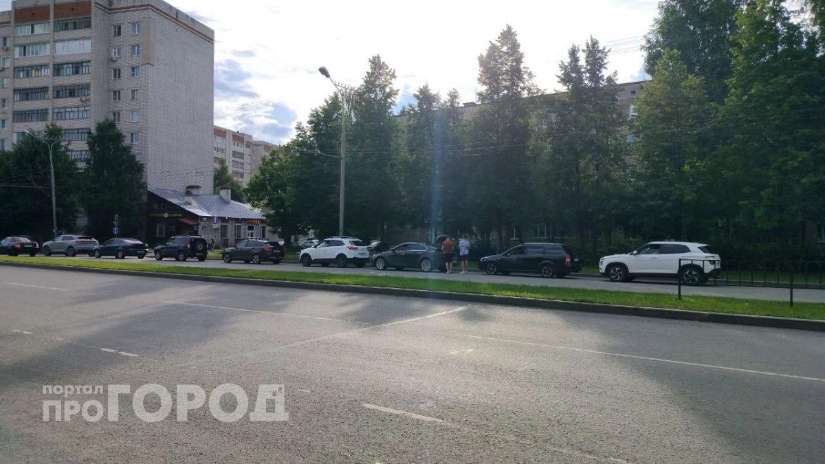 Услуга "Постою за вас в очереди на АЗС" появилась в Йошкар-Оле