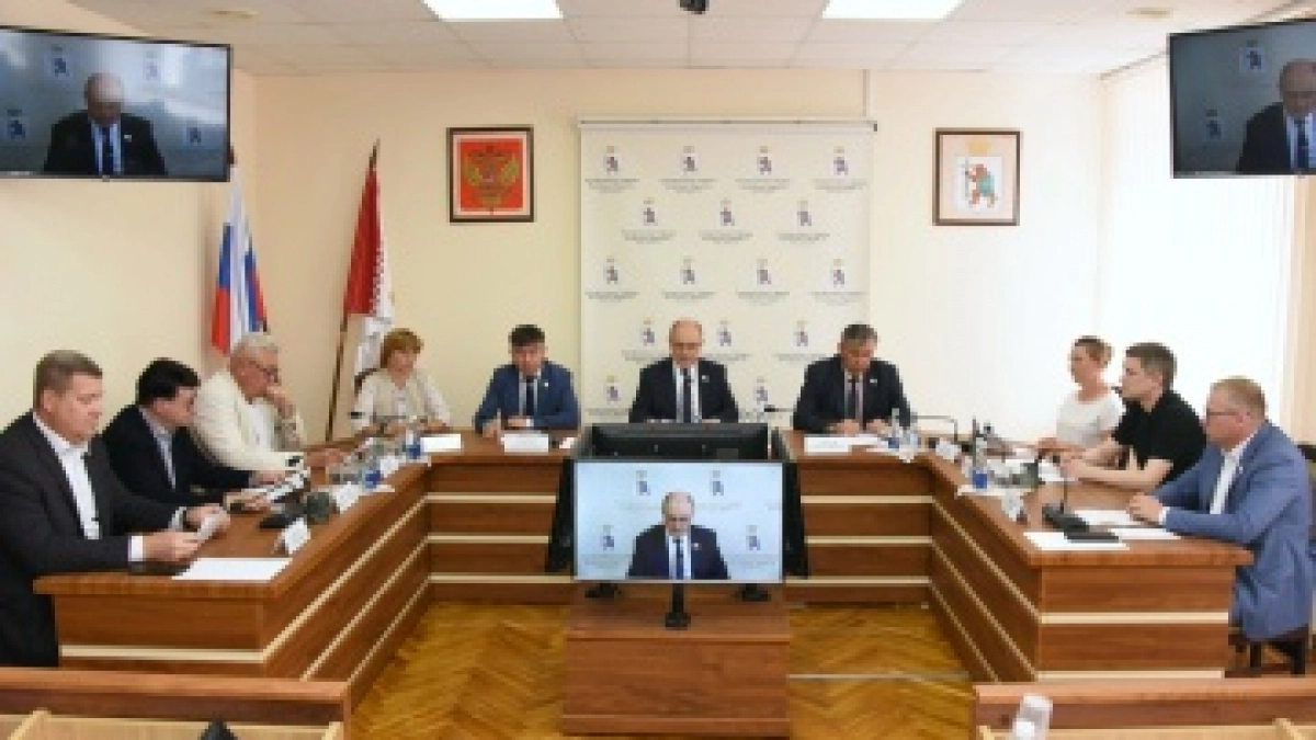 Земельный переворот в Йошкар-Оле: два закона о смене статуса угодий вступят в силу сразу после публикации