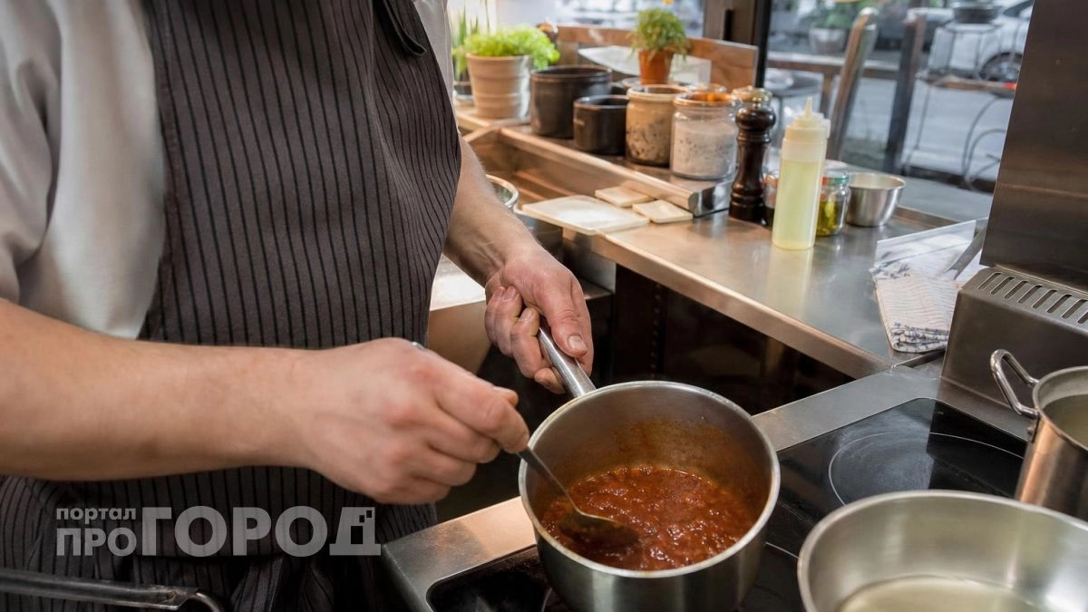 Йошкар-олинскому кафе запретили делать соусы из-за серьезных санитарных нарушений