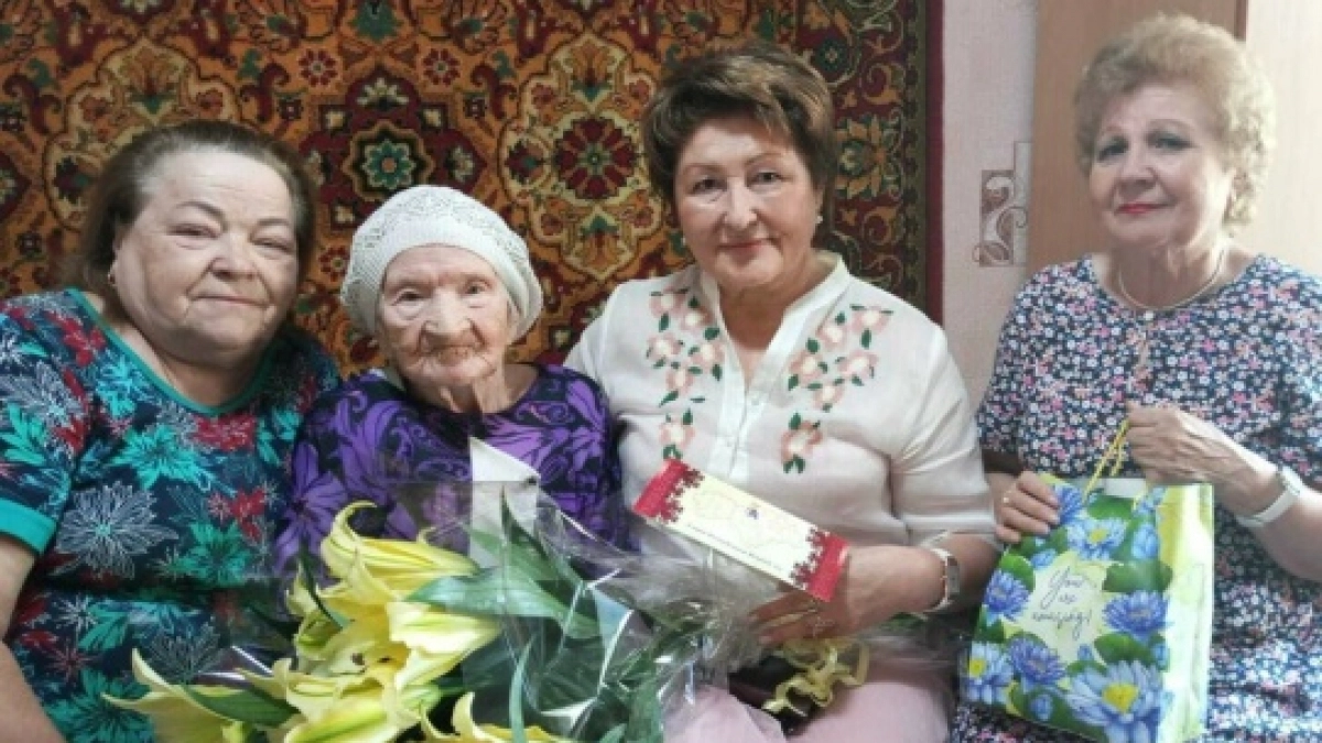 Труженица тыла из Волжска отпраздновала 102 года и получила личное поздравление от Путина