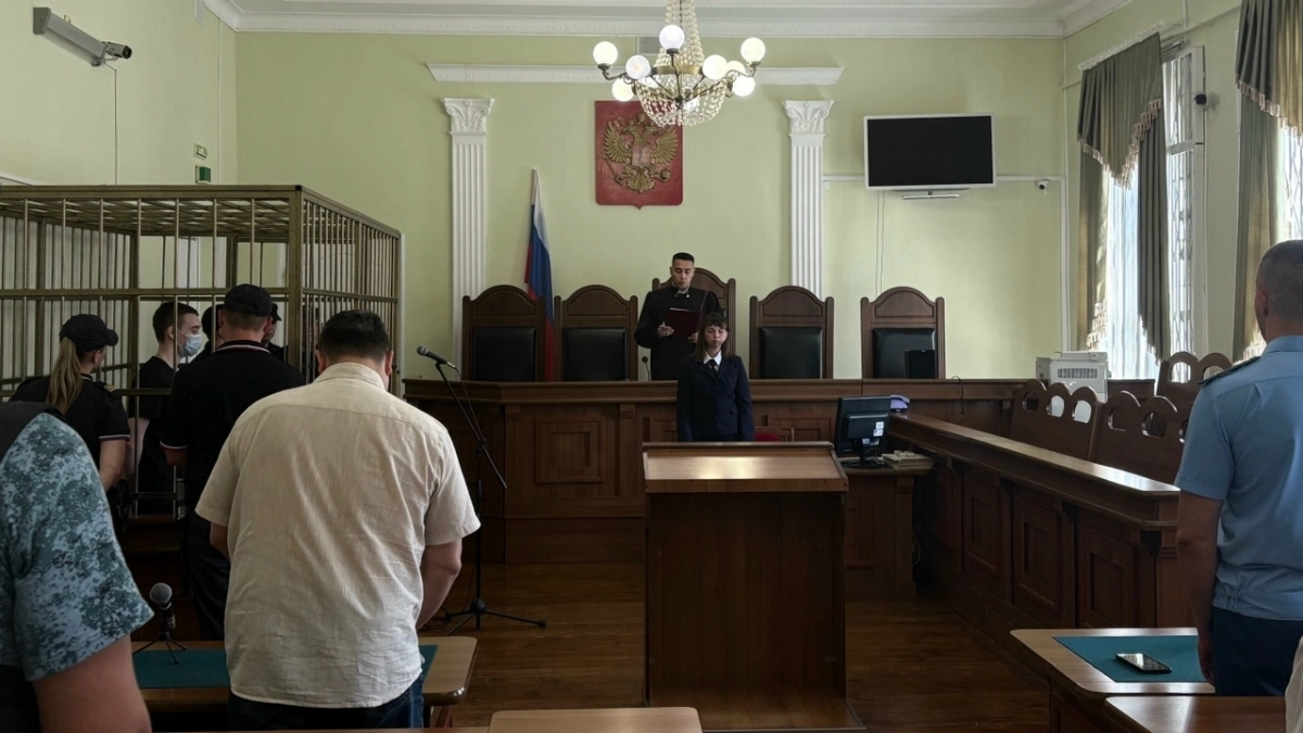 Два химика-самоучки в Йошкар-Оле превратили гараж в мини-завод запрещенки