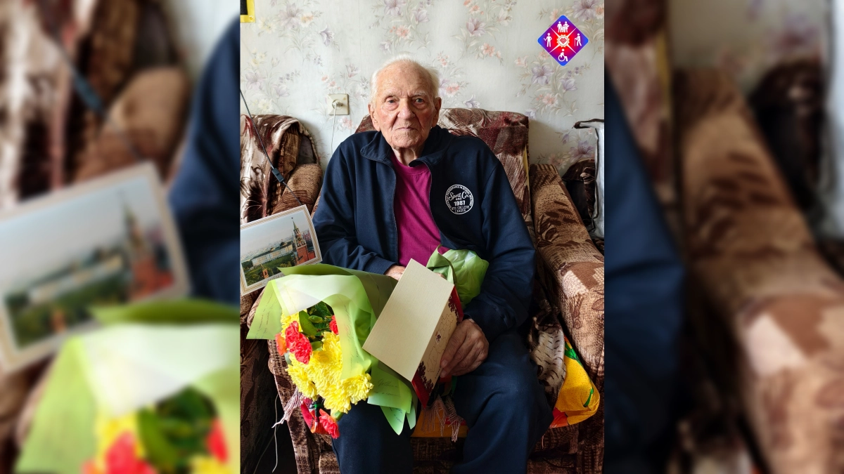 Дошел до Эльбы и построил Марбумкомбинат: ветерану исполнилось 100 лет в Йошкар-Оле
