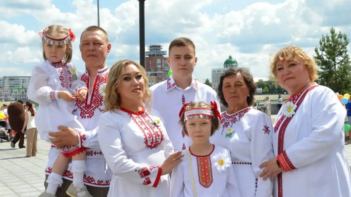 Семья из Йошкар-Олы признана лучшей хранительницей традиций в России