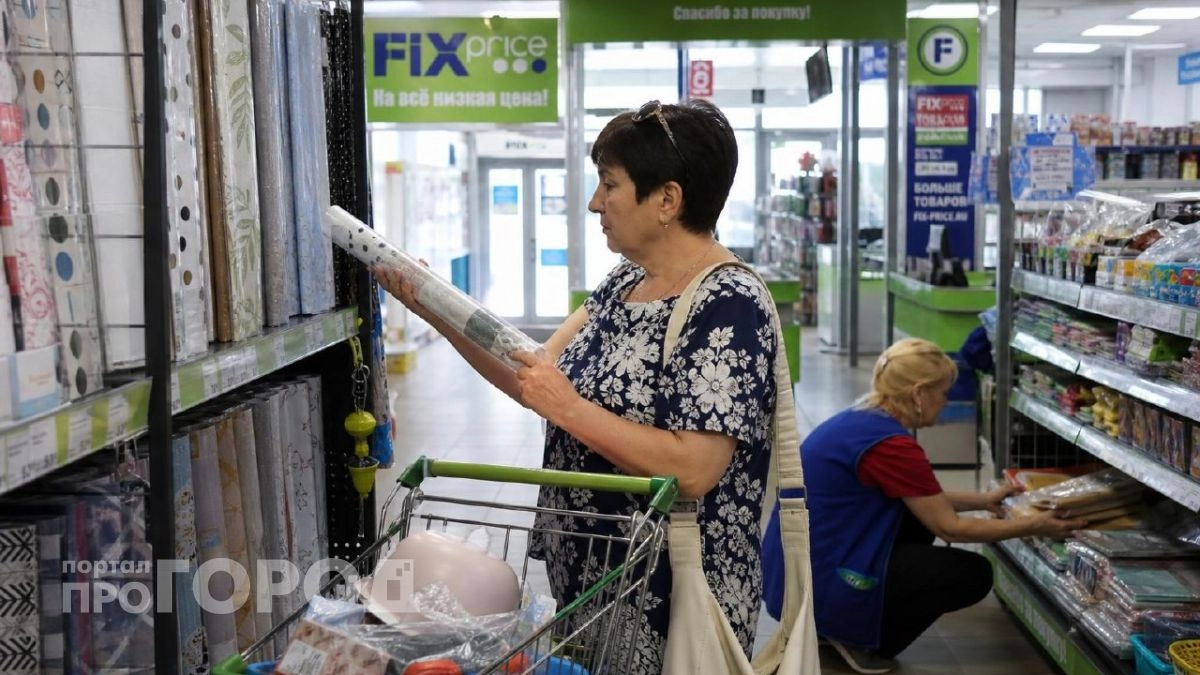 Купила в Fix Price занавеску для душа за 300 рублей, но в ванную не понесла: увезла на дачу и спасла свои растения