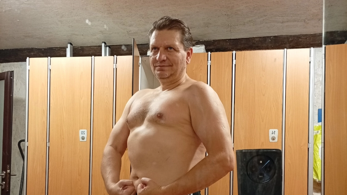Шоумен из Звенигово предложил заменить собой опального бизнесмена: "Я предводитель доноров семени в России"