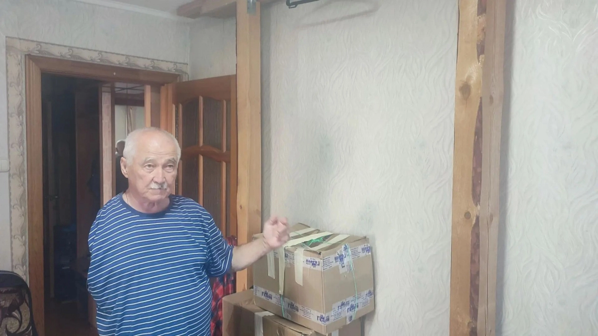 В Йошкар‑Оле инвалидов выселяют из аварийного дома: «Компенсацию за жильё не дали, куда девать вещи»