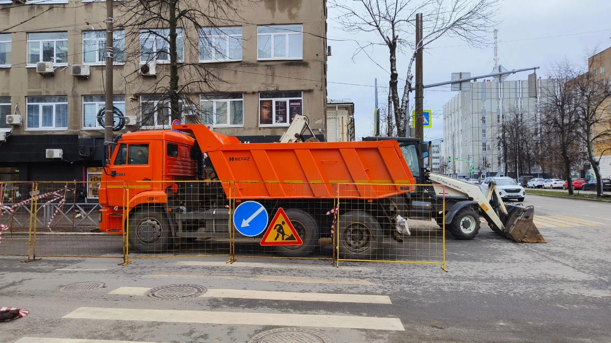 Верховный суд вынес окончательное решение: можно ли обгонять тихоход через сплошную