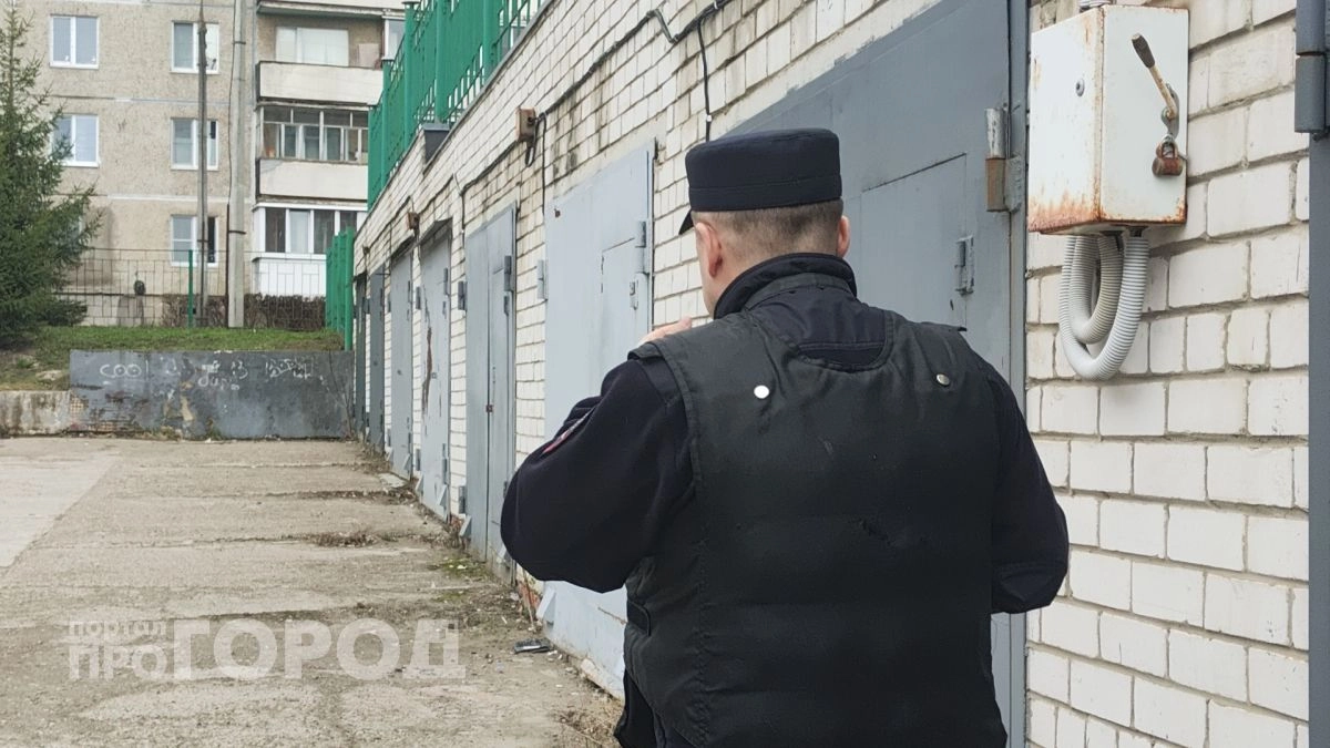 Житель Медведевского района хранил дома винтовку, обрез и патроны, пока не пришла полиция
