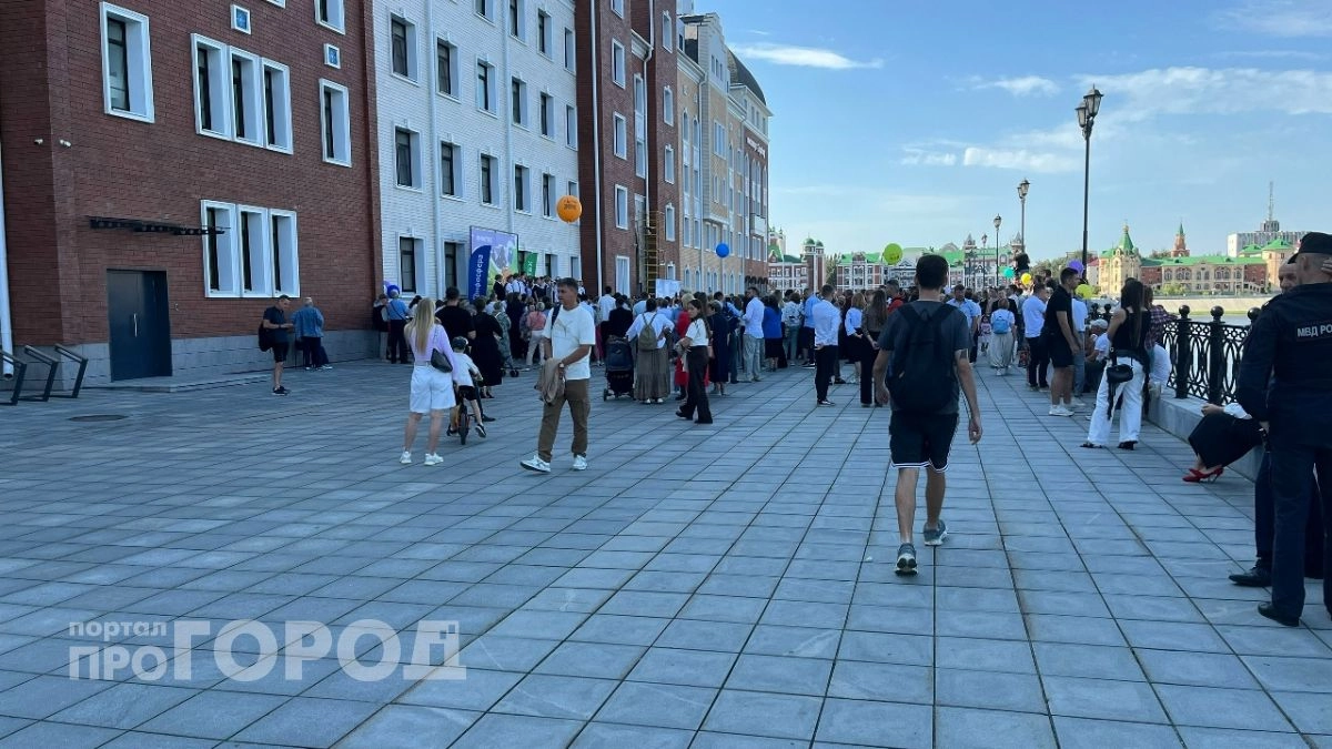 Шоу, танцы и игры: в Йошкар-Оле стартуют «Семейные праздники» на свежем воздухе