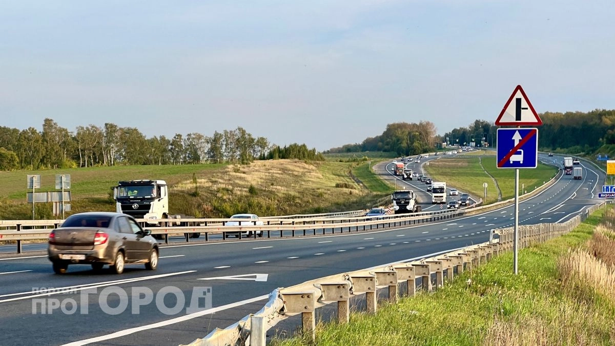 В Ореховке иномарки влетели друг в друга: два ребенка попали в больницу