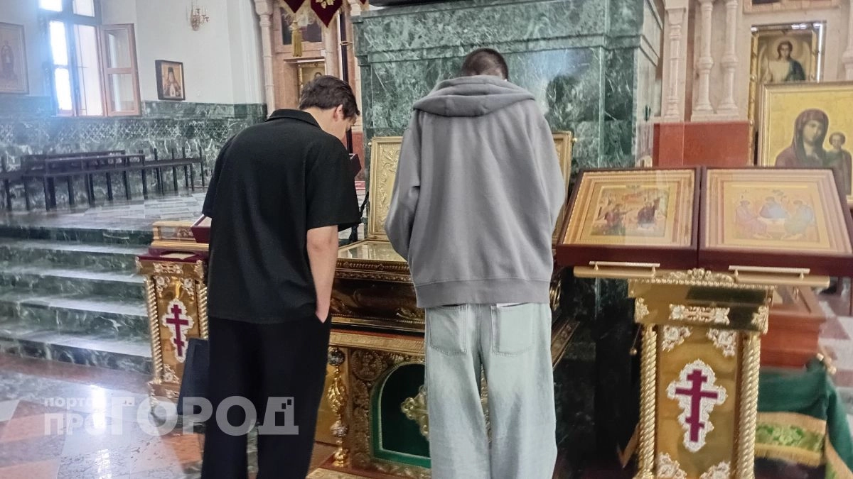 По храмам Марий Эл провезут Частицу Ризы Господней и мощи святых