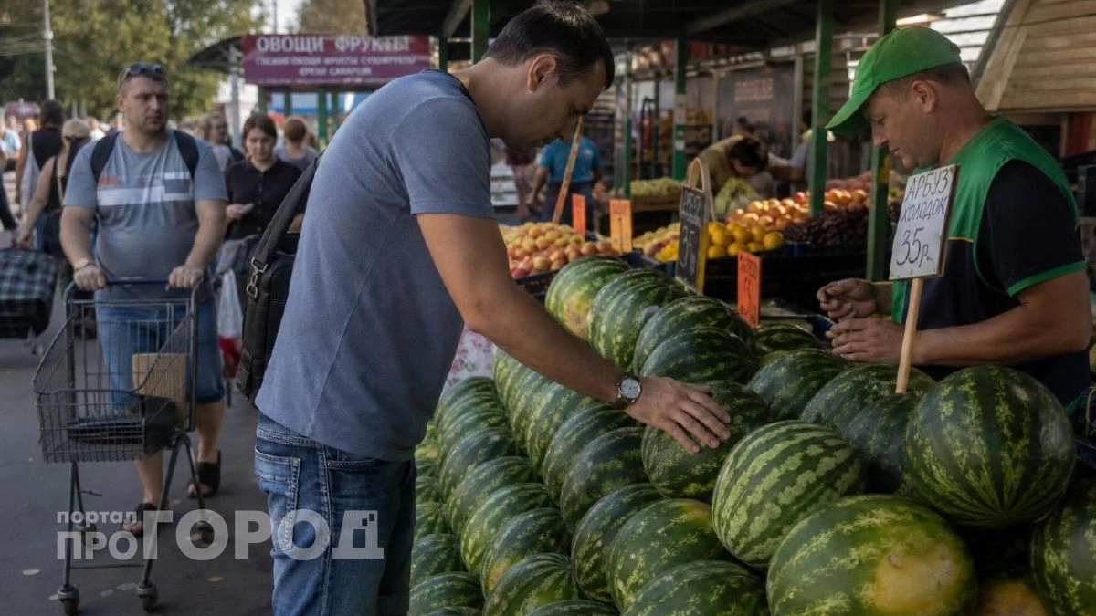 Как выбрать лучший арбуз: 3 признака, о которых продавцы молчат, чтобы продать «неликвид»