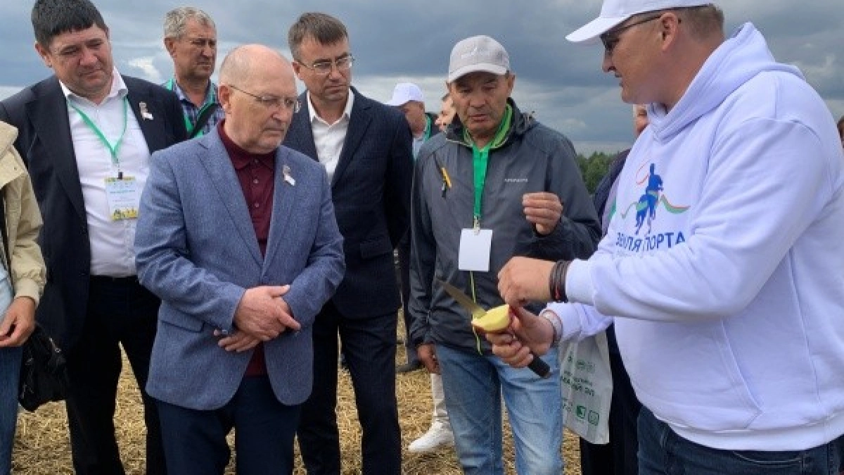 В Марий Эл семинар «День овощного поля – 2026» собрал аграриев из регионов России