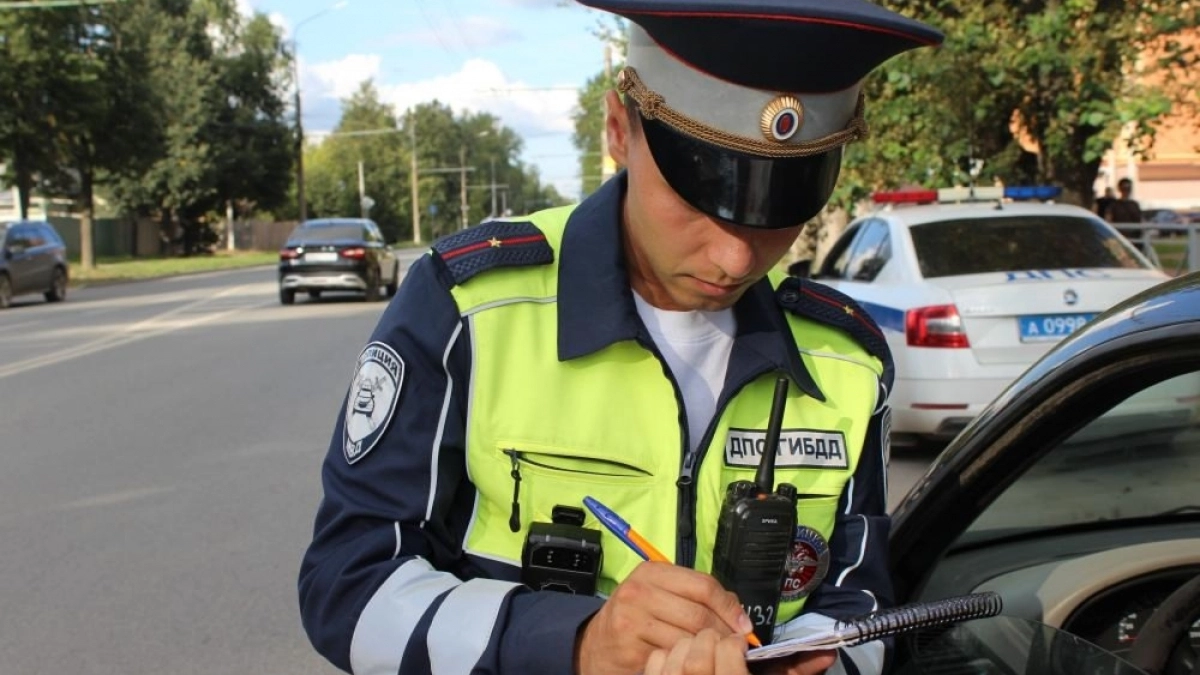 Восемь автомобилей отправили на спецстоянки за сутки в Марий Эл