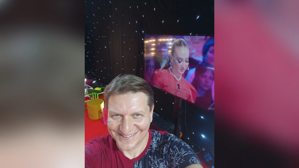 Шоумен из Звенигово удивил Бузову и звездное жюри на белорусском шоу Фактор БУ