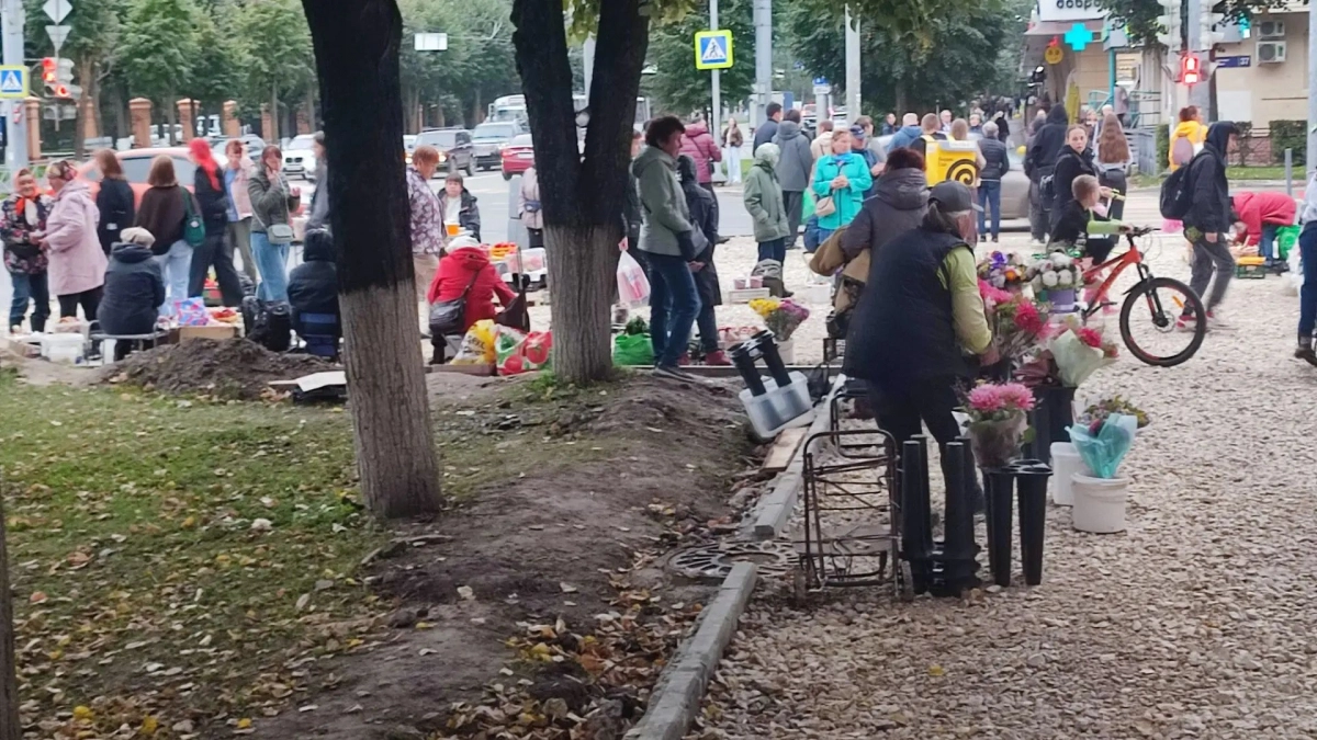 Цены на цветы подскочили в Йошкар-Оле перед 1 сентября: во сколько обойдётся букет