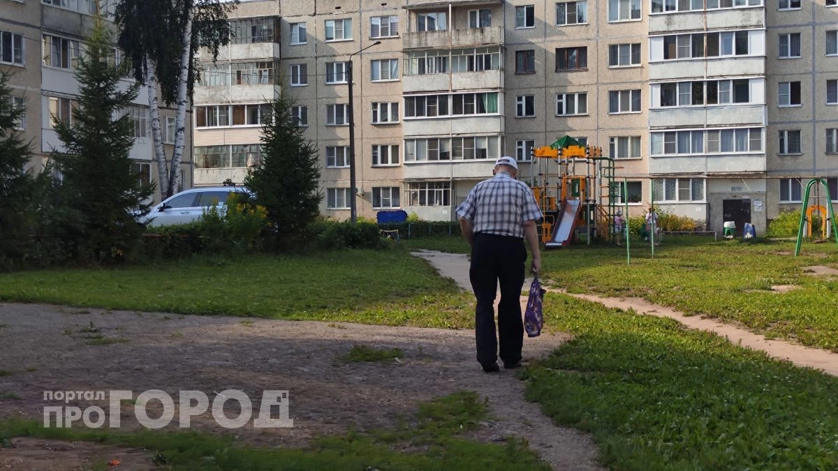 Житель Медведевского района несколько месяцев будет работать бесплатно: попросил у начальника полмиллиона на алименты