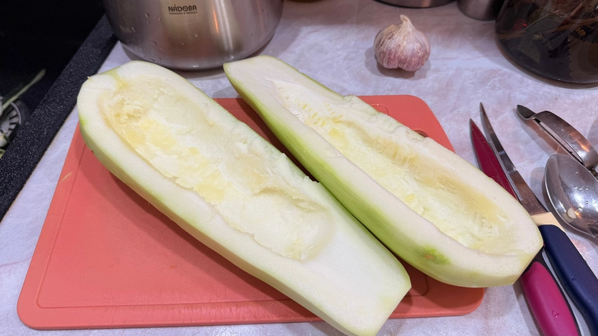 Кабачки больше не жарю и не мариную: начиняю по-гречески — вкуснее мяса, а стоит копейки