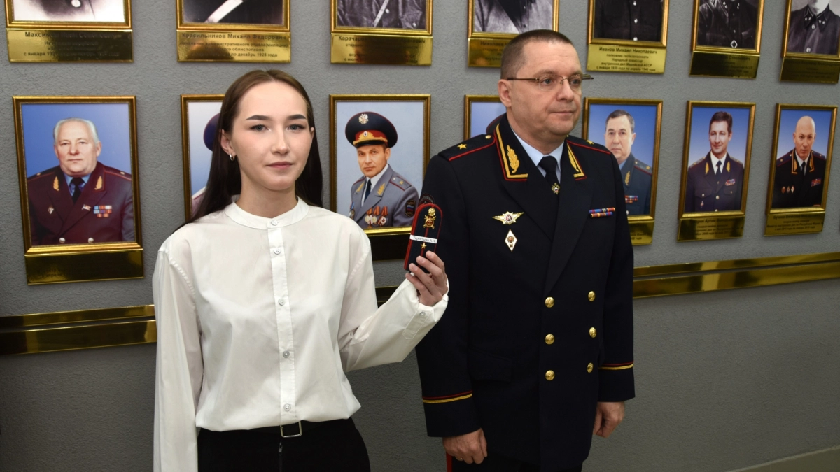 Первые офицерские погоны вручили молодым жителям Марий Эл