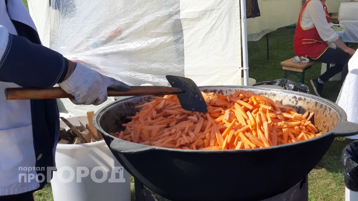 Йошкаролинцев приглашают продегустировать плов и марийские блины