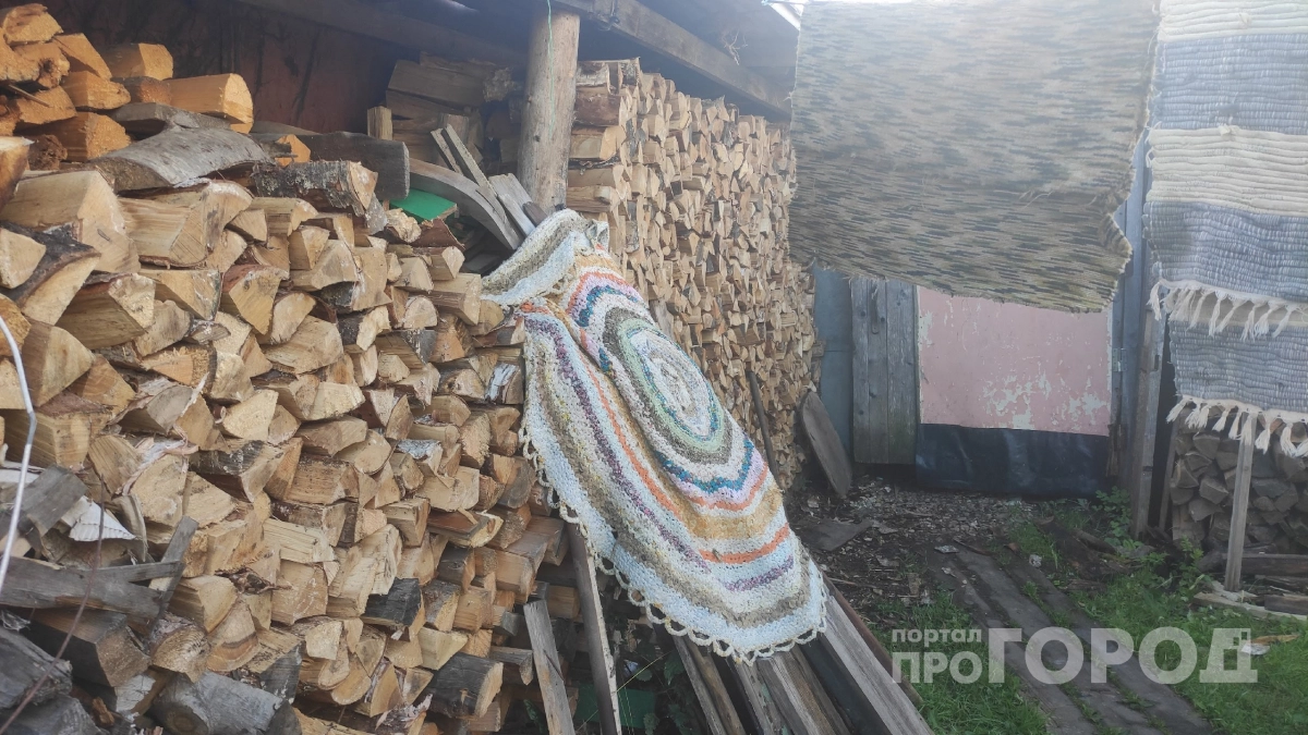 Старый бабушкин ковер стал дороже нового: вот как превратила лоскутную ветошь в дорогой декор