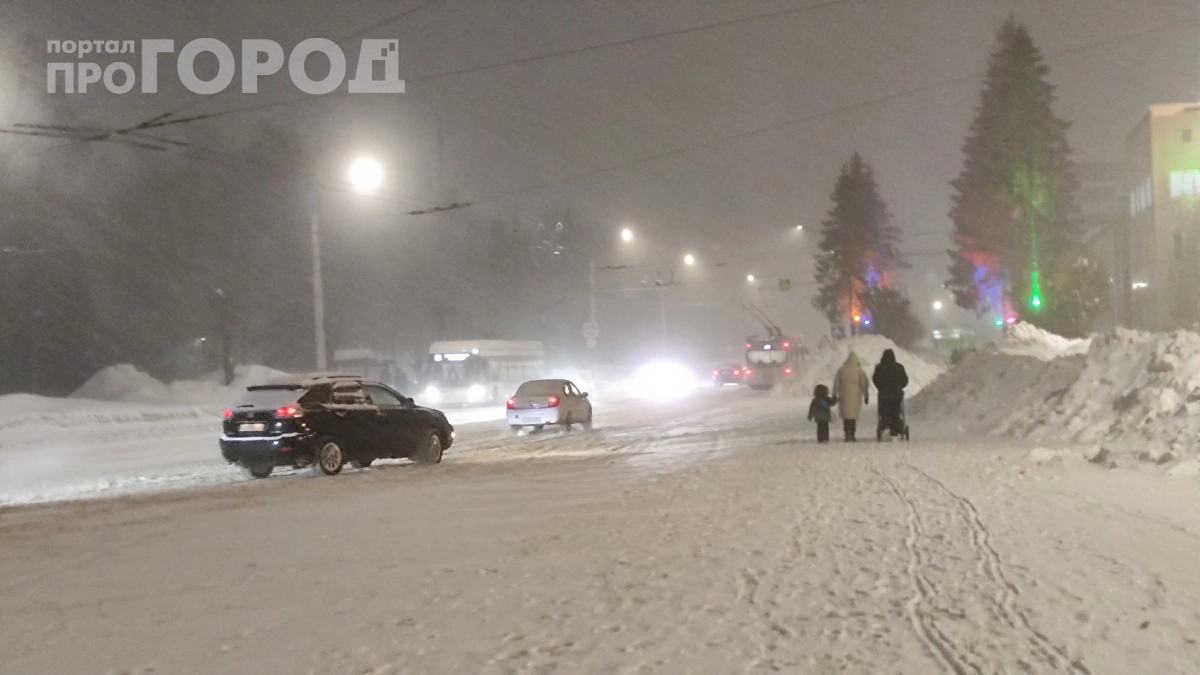 Не видно ни зги: синоптики предупредили о штормах грядущей зимой 