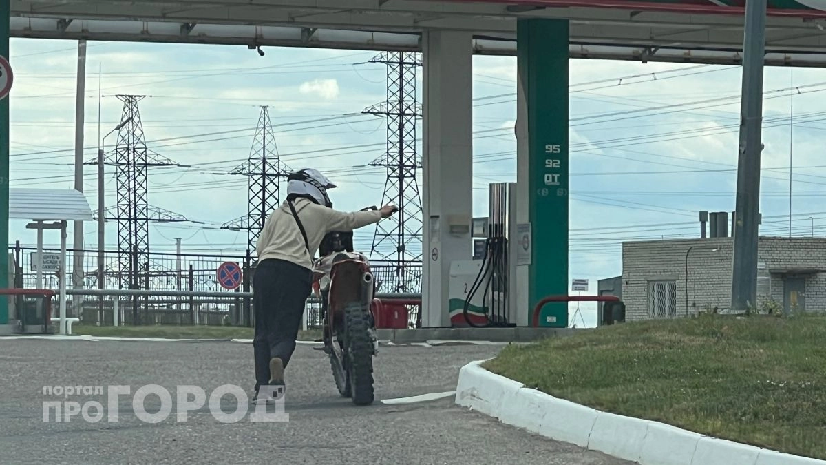 18-летний мотоциклист из Сернурского района лишился прав и мопеда