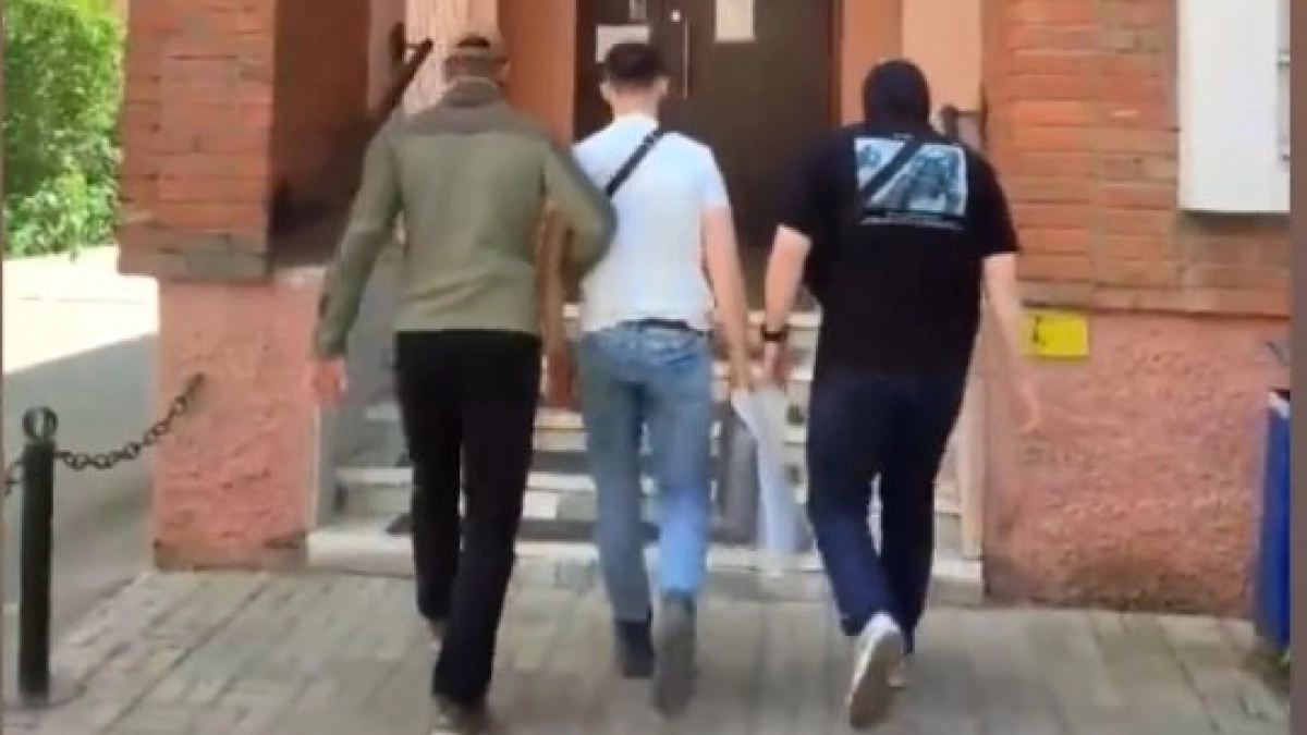 Месяцами переводил деньги экстремистам: жителя Марий Эл отдали под суд и оштрафовали