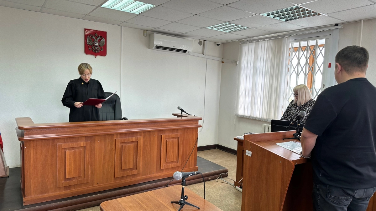 ФСБ накрыла в гараже Йошкар-Олы склад с 11 тысячами пачек нелегальных сигарет