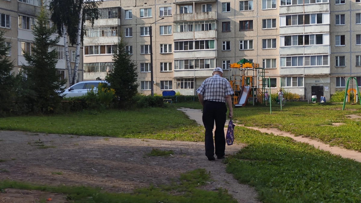 С октября жить в квартирах будем по новым правилам: что изменится для собственников и жильцов