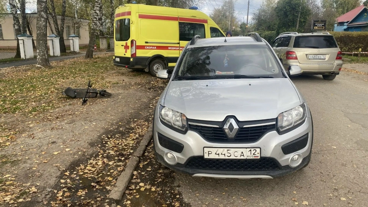 Внезапно вылетела на дорогу: 9-летняя школьница попала под иномарку в Йошкар-Оле