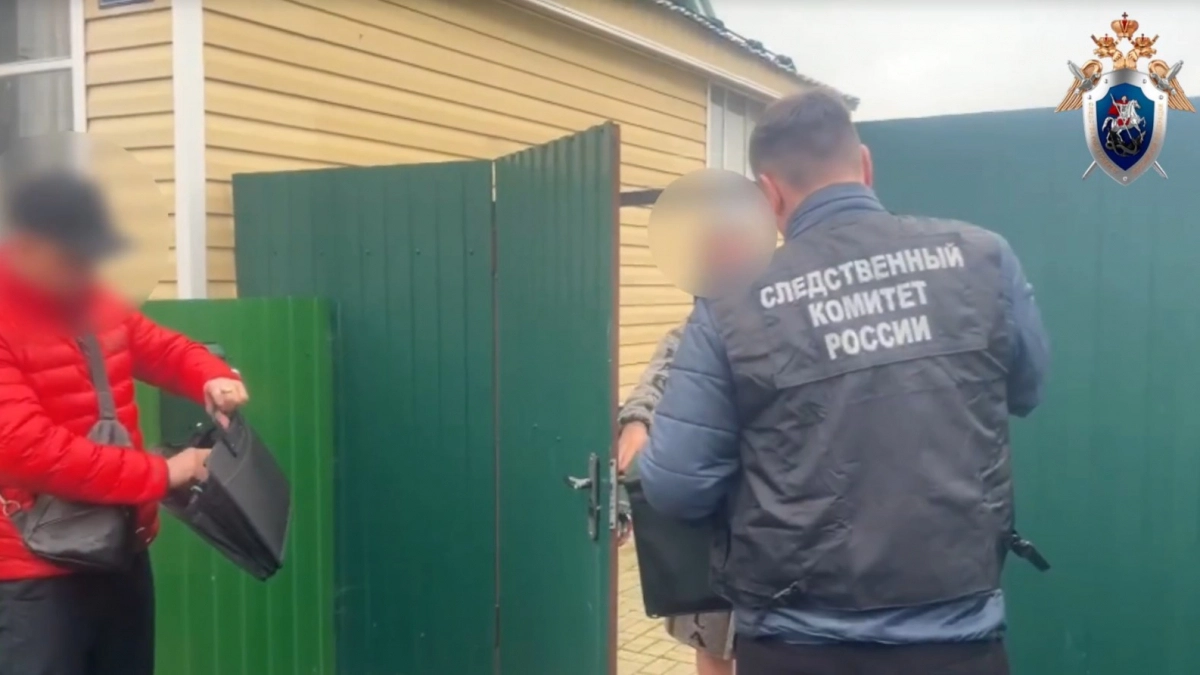 Уголовное дело чиновника, смертельная авария на трассе и дорожные ограничения: главные новости за 8 октября