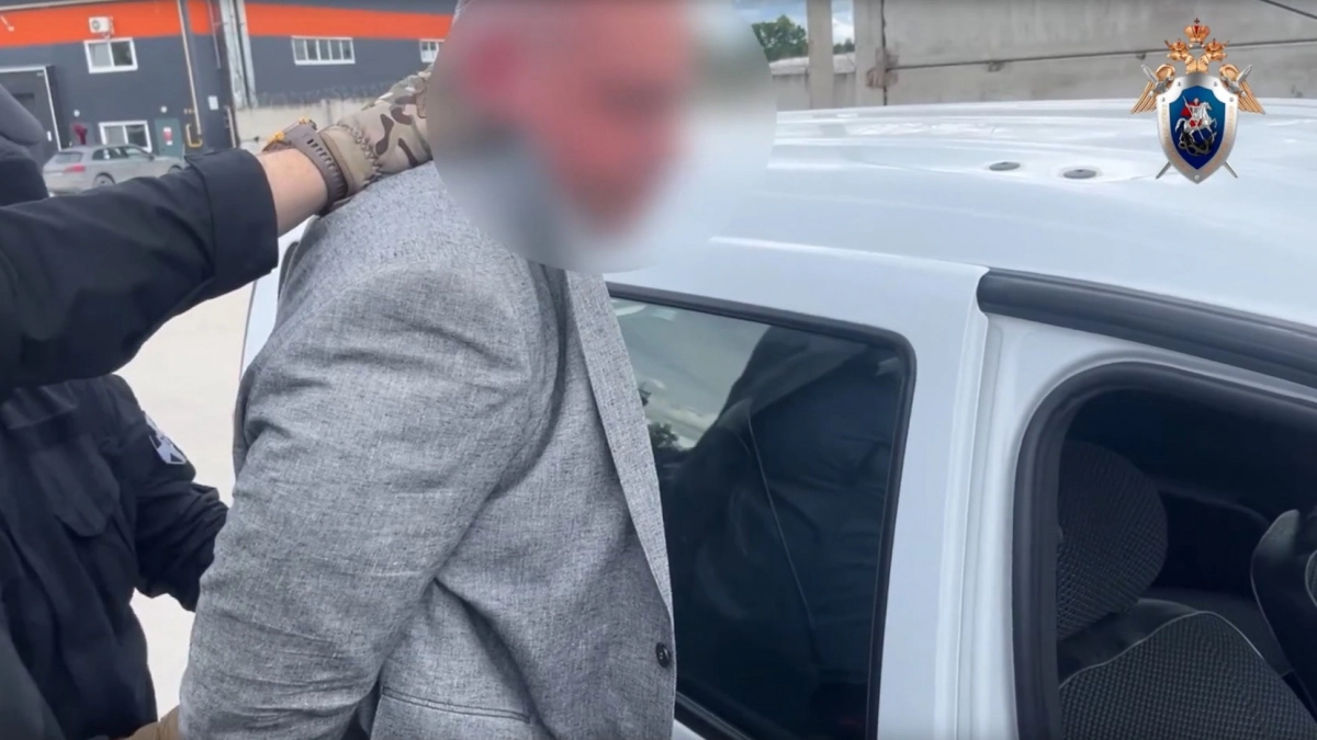 Поймали при передаче денег: в Йошкар-Оле коммунальщика обвиняют во взятках на 750 тысяч рублей