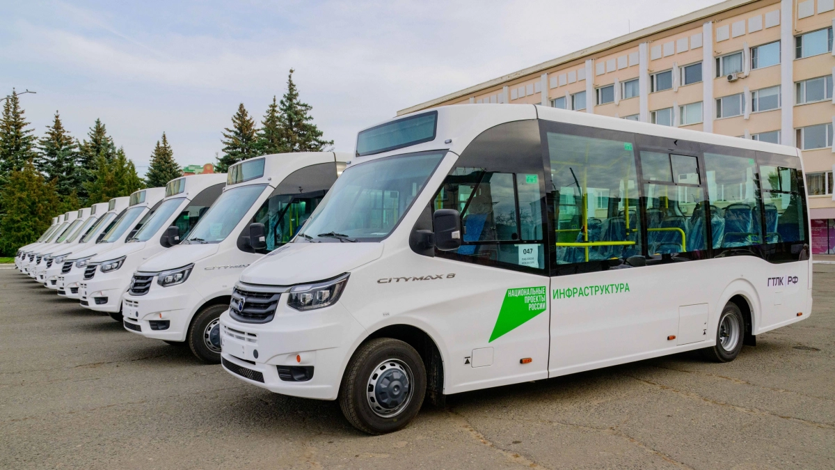 Для Йошкар-Олы закупили 12 новых автобусов КАМАЗ: первые машины уже прибыли