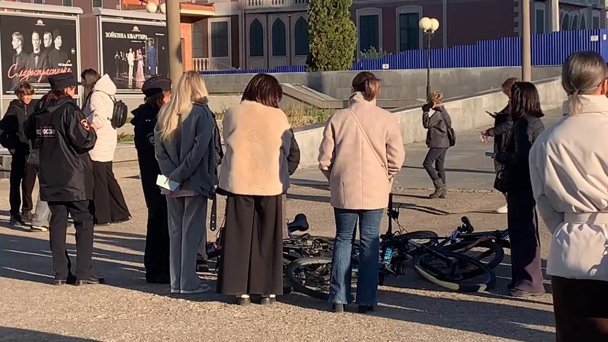 Полиция устроила облаву на набережной и в центре Йошкар-Олы: ловили детей на колесах