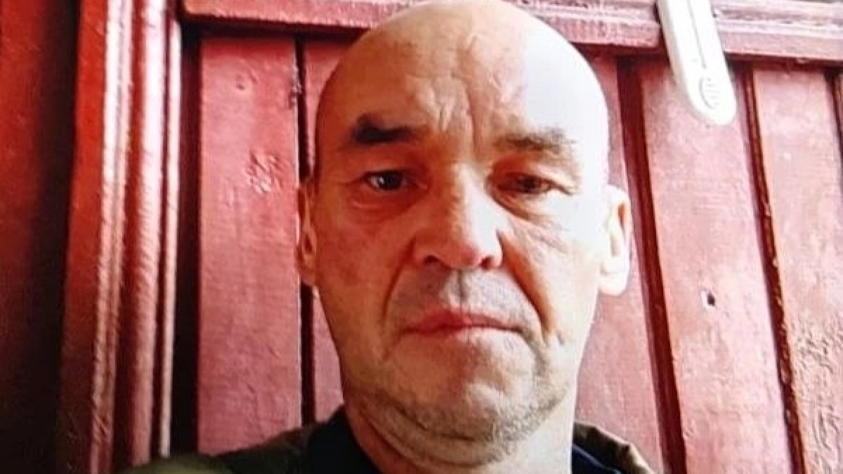Ушел в первых рядах: в Горномарийском районе простятся с бойцом СВО